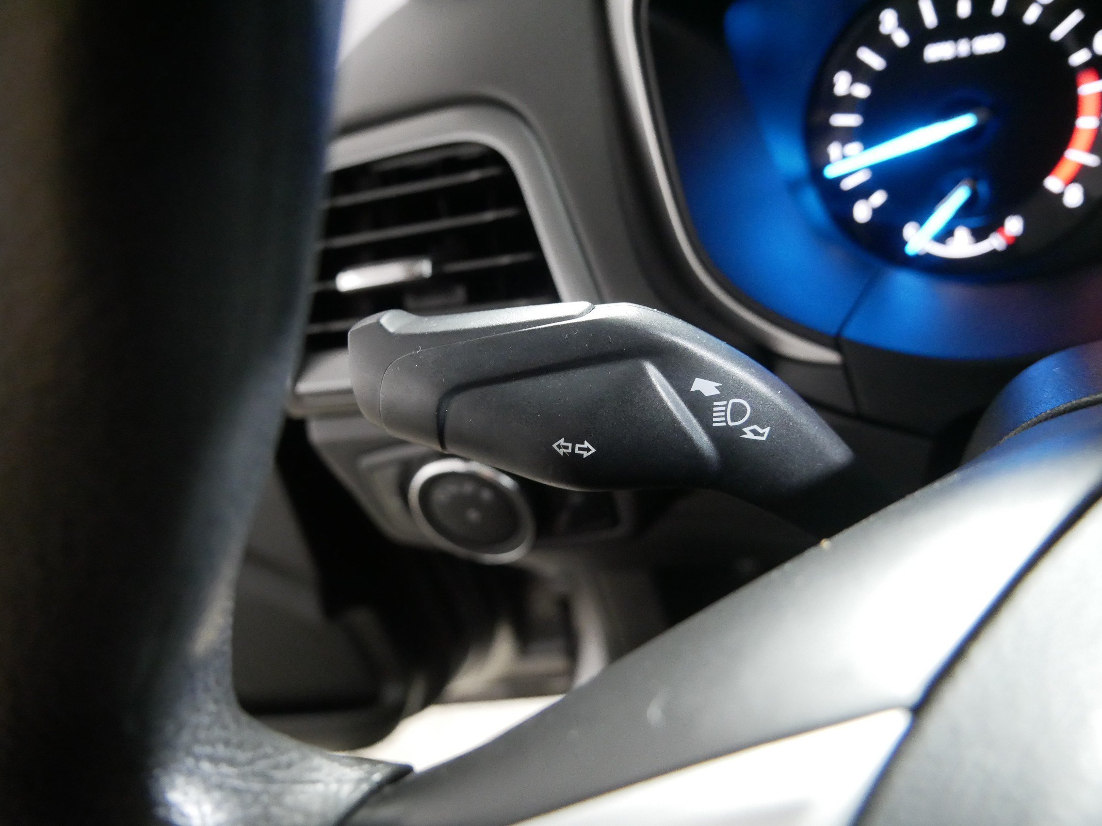 Used 2013 Ford Fusion SE FWD image 31