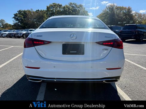 Certified 2022 Mercedes-Benz C 300 4MATIC Sedan image 7