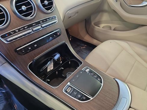 Certified 2021 Mercedes-Benz GLC 300 4MATIC image 26
