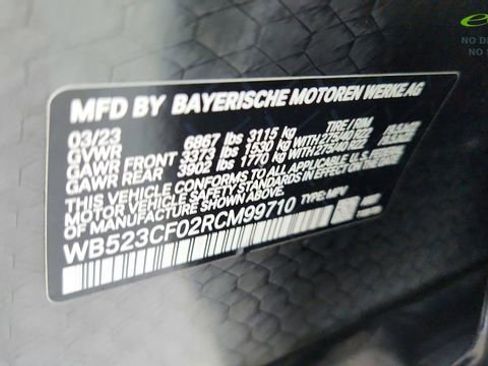 Used 2024 BMW iX xDrive50 w/ Sport Package AWD/4WD image 60