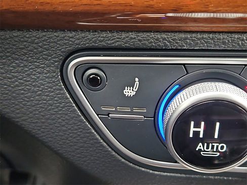 Certified 2023 Audi Q5 2.0T Premium Plus w/ Premium Plus Package image 22