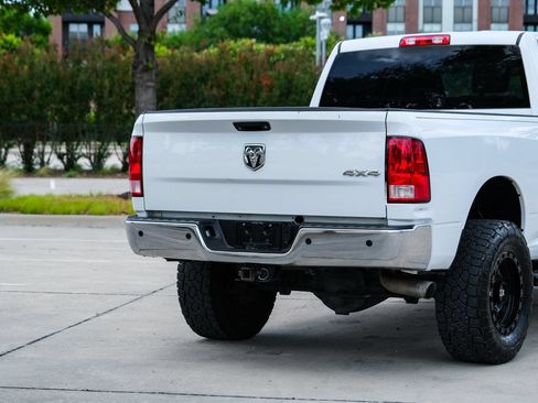 Used 2016 RAM 2500 Tradesman w/ Chrome Appearance Group AWD/4WD image 26
