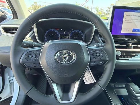 New 2026 Toyota Corolla Cross XLE w/ Convenience Package FWD image 25