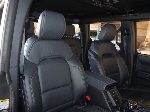 New 2025 Ford Bronco Big Bend w/ Black Diamond Package image 41