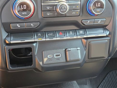 Used 2020 Chevrolet Silverado 1500 LT w/ All-Star Edition image 22