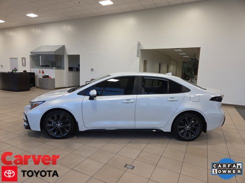 Used 2023 Toyota Corolla SE image 1