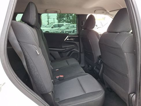 Used 2022 Mitsubishi Outlander ES AWD/4WD image 11