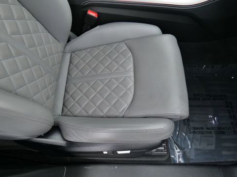 Used 2024 Audi Q7 3.0T Prestige w/ Prestige Package image 38