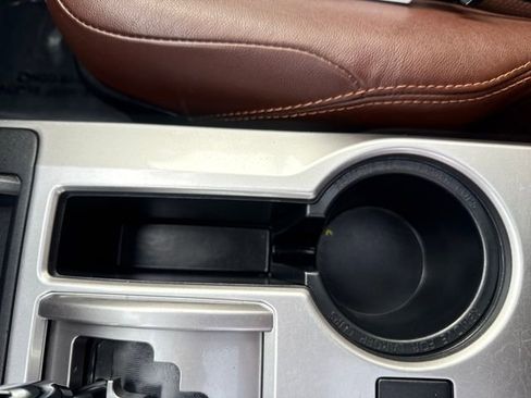 Used 2021 Toyota 4Runner Limited image 21