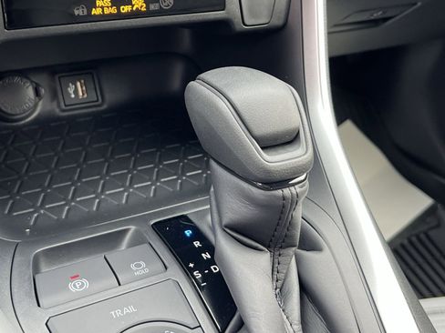 New 2025 Toyota RAV4 XLE image 17