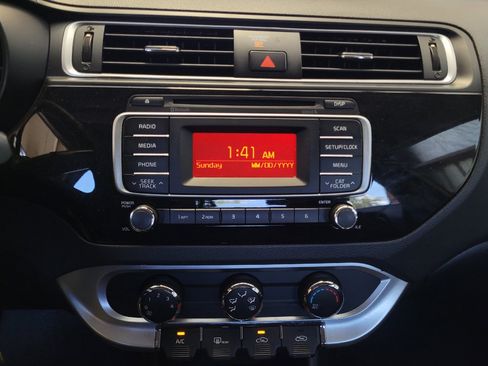 Used 2016 Kia Rio LX FWD image 25