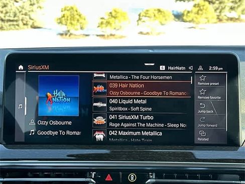 Used 2023 BMW X4 xDrive30i w/ Premium Package image 12