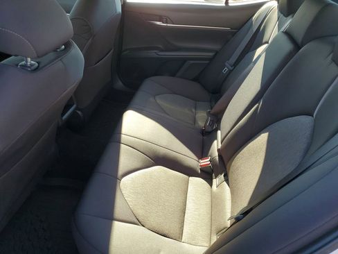 Used 2023 Toyota Camry LE image 10