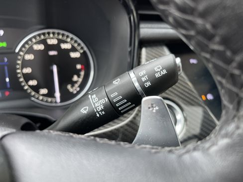 Used 2023 Cadillac XT6 Sport image 23