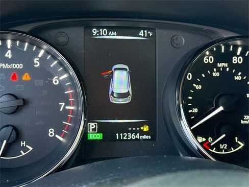 Used 2017 Nissan Rogue SV image 31