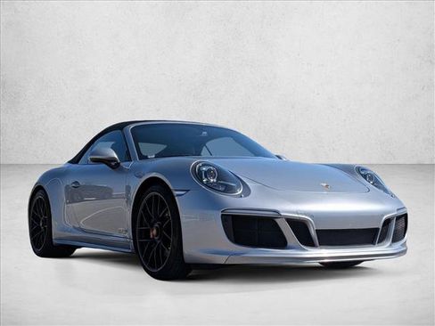 Used 2017 Porsche 911 Carrera GTS image 3
