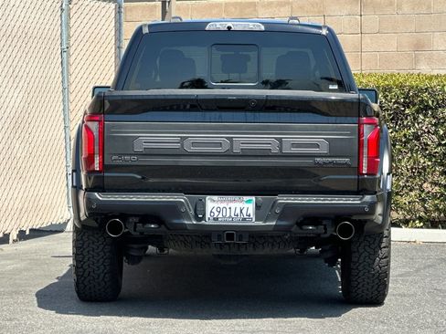 Used 2025 Ford F150 Raptor AWD/4WD image 5