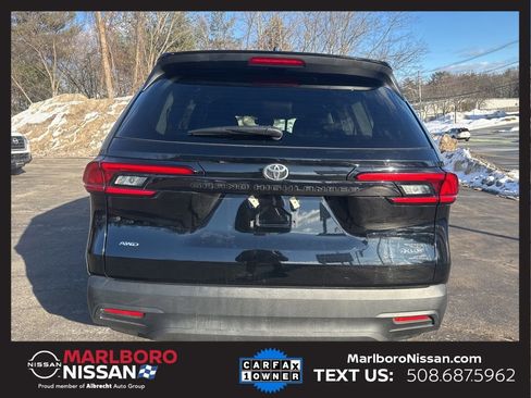 Used 2025 Toyota Grand Highlander AWD image 6