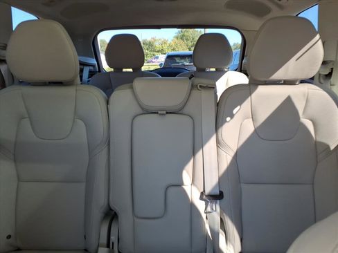 New 2026 Volvo XC90 B6 Ultra w/ Protection Package Premier image 17