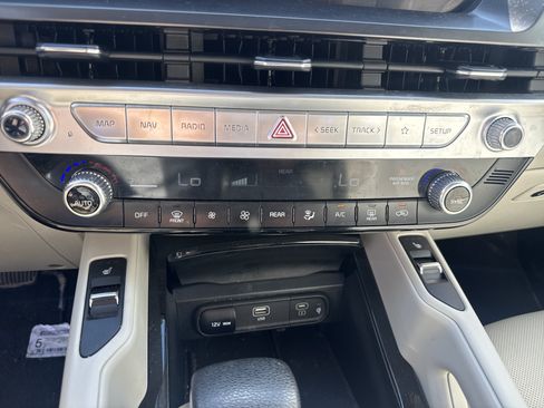 Used 2023 Kia Telluride S w/ S Sunroof Package AWD/4WD image 26