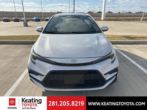 Certified 2024 Toyota Corolla SE image 2