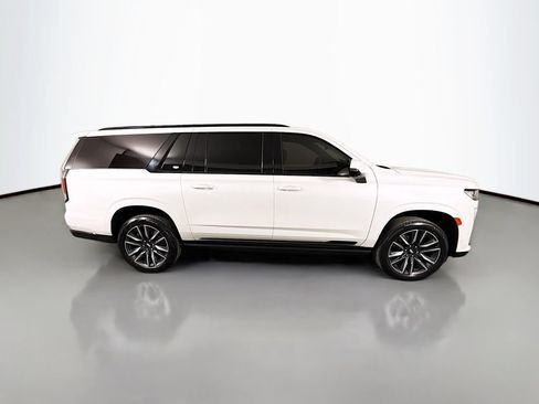 Used 2023 Cadillac Escalade ESV Sport w/ Touring Package AWD/4WD image 8