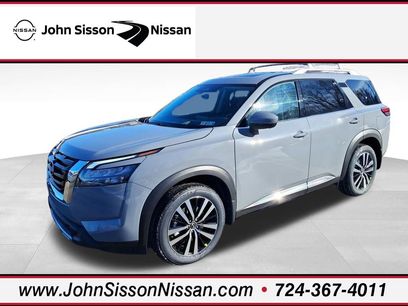 New 2025 Nissan Pathfinder Platinum w/ Lighting Package (N92)