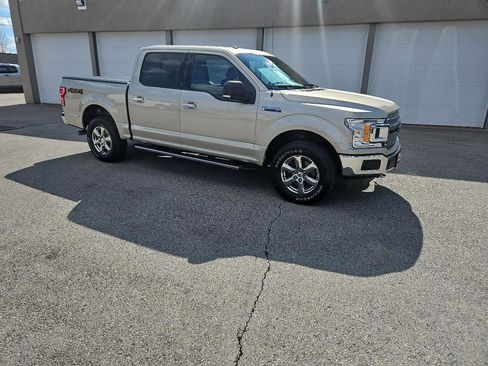 Used 2018 Ford F150 XLT w/ Equipment Group 302A Luxury image 4