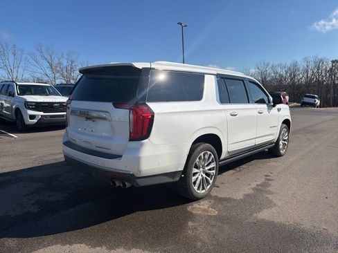 Used 2024 GMC Yukon XL Denali w/ Denali Reserve Package image 3