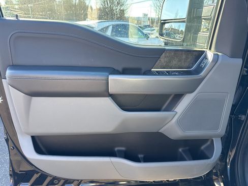 Used 2022 Ford F150 XLT w/ Equipment Group 302A High image 19