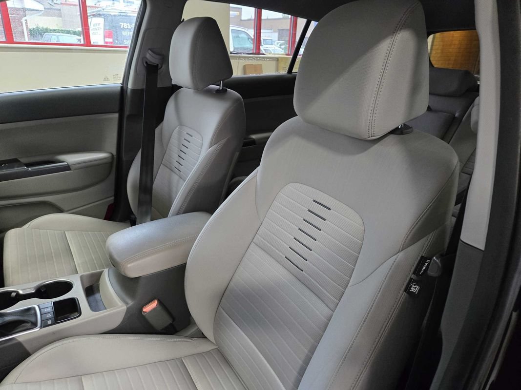 Used 2017 Kia Sportage LX w/ LX Popular Package AWD/4WD image 20