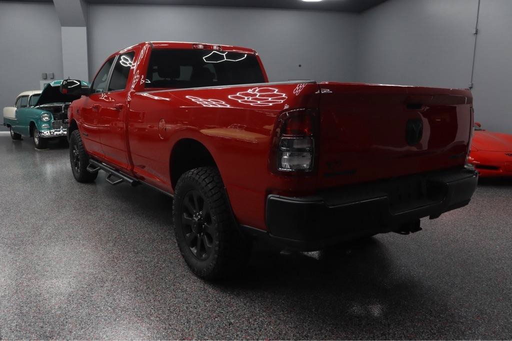 Used 2020 RAM 3500 Big Horn w/ Night Edition AWD/4WD image 3