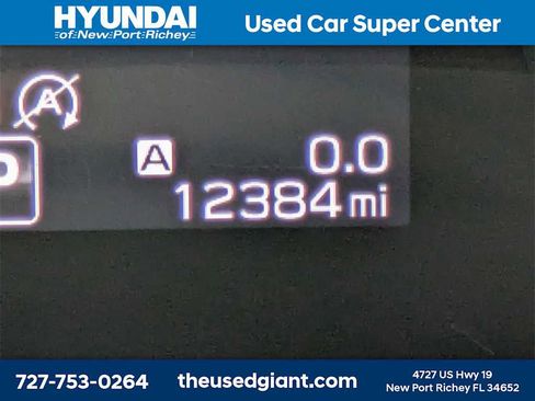 Used 2025 Subaru Outback Premium image 36