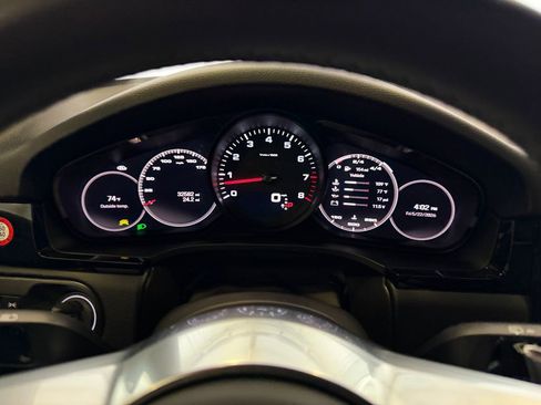 Certified 2023 Porsche Cayenne AWD/4WD image 21