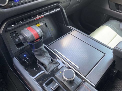 Used 2023 Toyota Sequoia TRD Pro AWD/4WD image 26