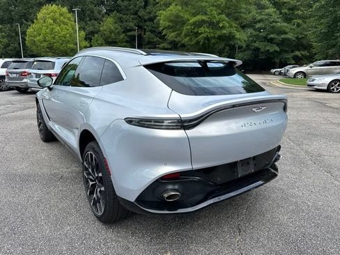 Used 2021 Aston Martin DBX AWD/4WD image 7