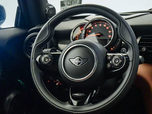 Used 2020 MINI Cooper S FWD image 13