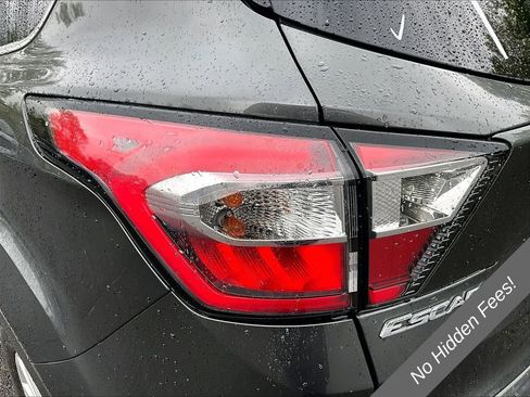 Used 2018 Ford Escape SE AWD/4WD image 28