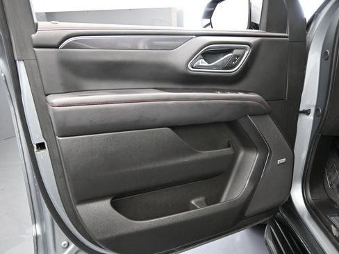 Used 2024 Chevrolet Tahoe RST w/ Luxury Package image 17