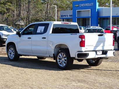 Used 2024 Chevrolet Silverado 1500 Custom