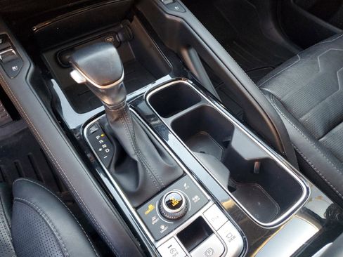 Used 2021 Kia Telluride SX w/ SX Prestige Package image 25