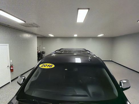 Used 2016 Chevrolet Tahoe LTZ image 9