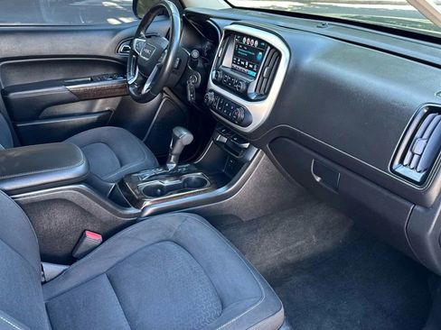 Used 2018 GMC Canyon SLE w/ SLE Convenience Package image 11