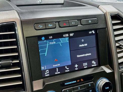 Used 2018 Ford F150 Platinum w/ Technology Package AWD/4WD image 17