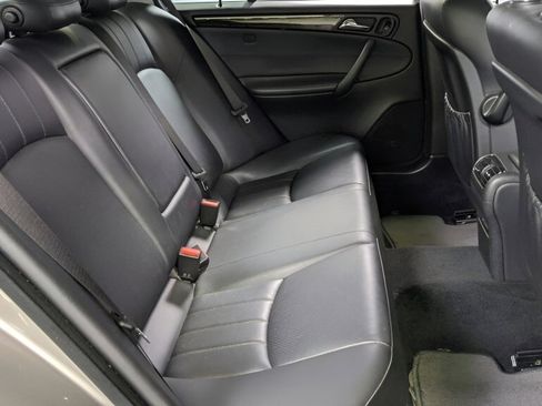 Used 2005 Mercedes-Benz C 320 4MATIC Sedan image 24