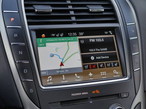 Used 2018 Lincoln MKX Reserve image 10