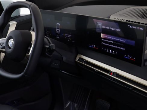 New 2026 BMW iX xDrive45 w/ Climate Comfort Package image 23