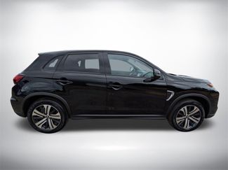 New 2025 Mitsubishi Outlander Sport SE video 2