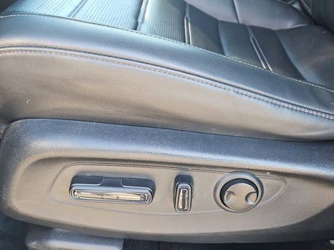 Used 2023 Honda CR-V EX-L image 14