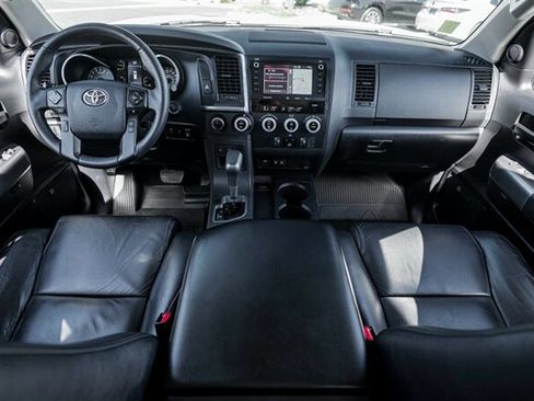 Used 2021 Toyota Sequoia TRD Pro AWD/4WD image 19